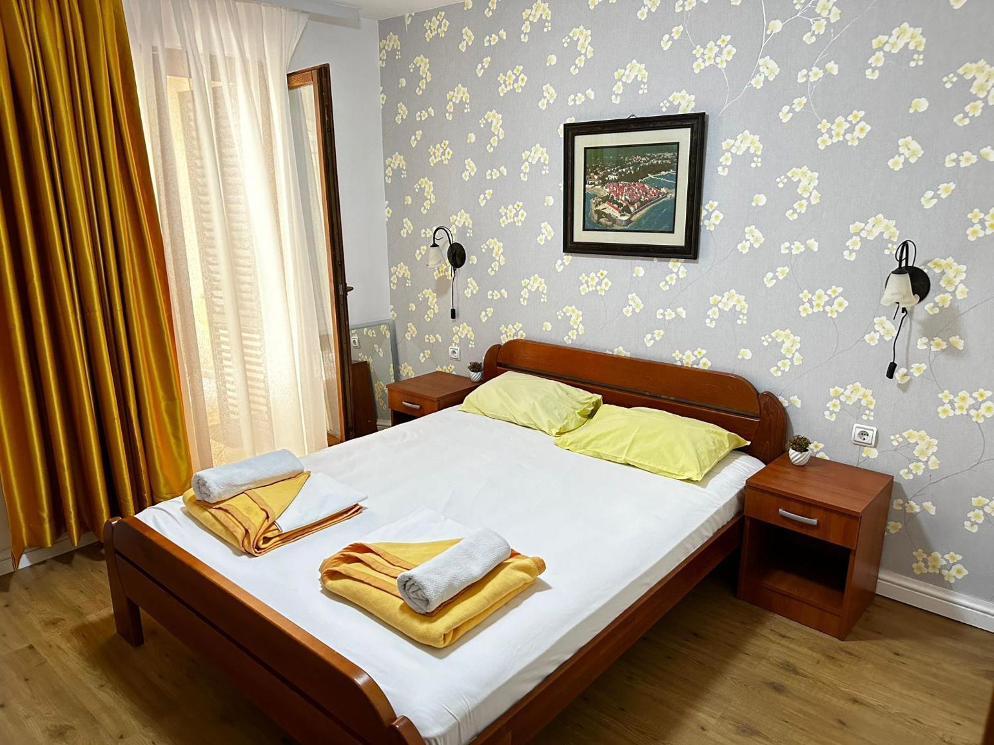 Central Hotel-Budva Exterior photo