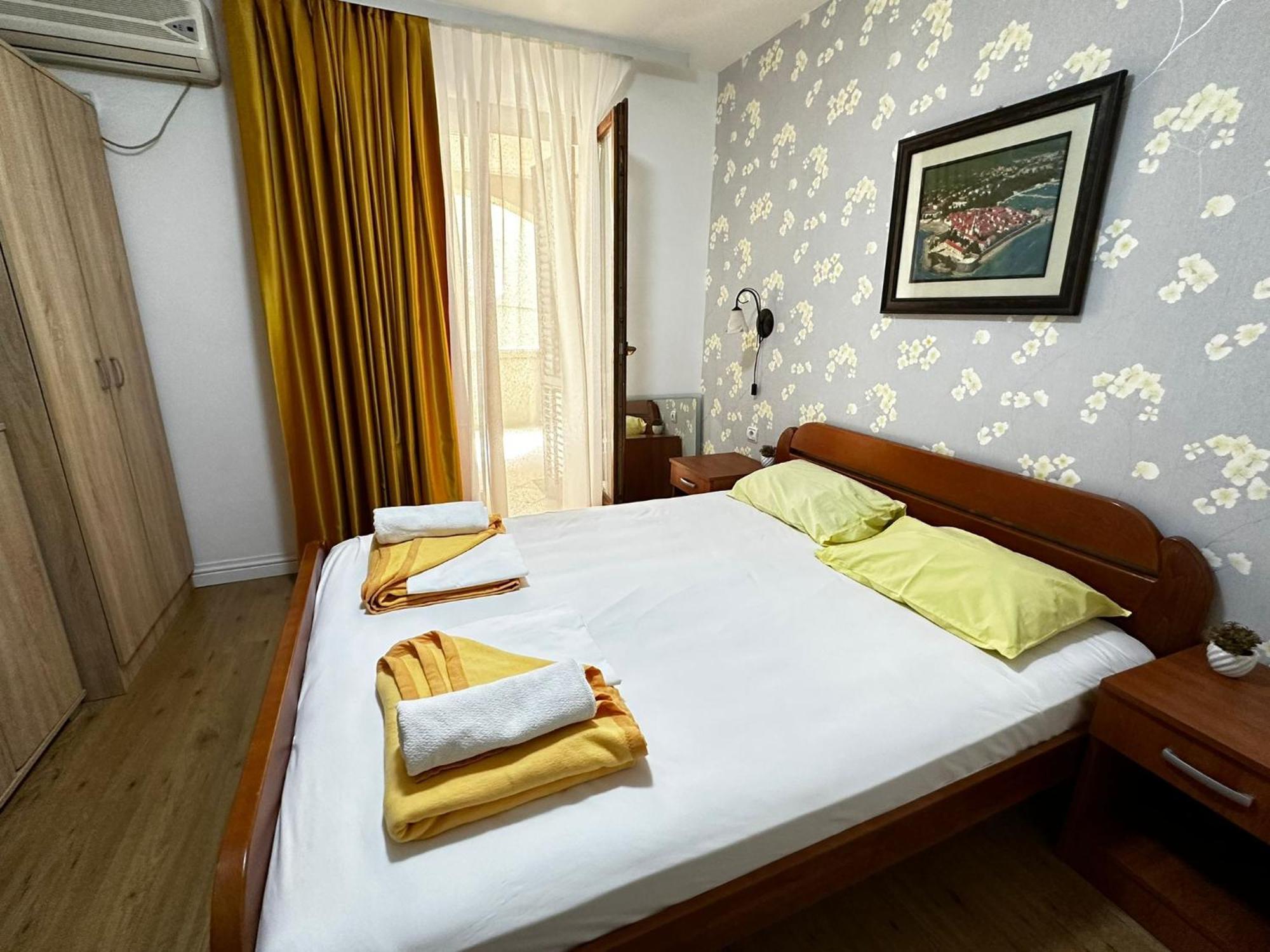 Central Hotel-Budva Exterior photo